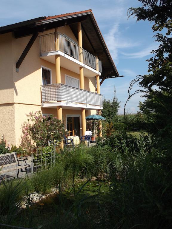 Appartementhaus Panny บาดฟึสซิง ภายนอก รูปภาพ